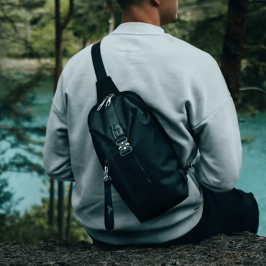 Trek-pack 3L travel sling